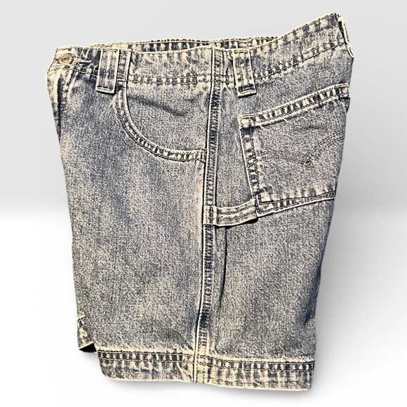 Vintage Levi's 100% Cotton Denim Shorts with Red Tab Girls Size 10 - Picture 4 of 6